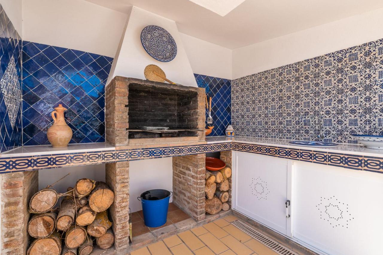 Villa Oasis Gale - Luxury Villa With Private Pool, Ac, Free Wifi, 5 Min From The Beach Albufeira Exterior foto